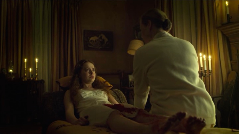 Grace (Zoé de Grand Maison) and Bonnie (Kristin Booth)