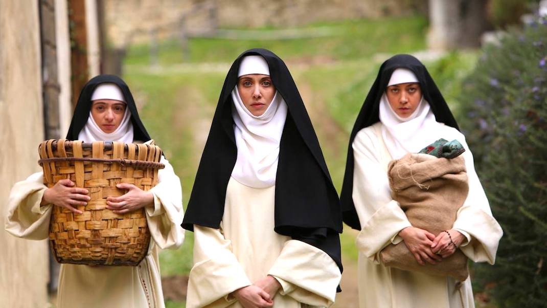 Kate Micucci, Alison Brie, and Aubrey Plaza in THE LITTLE HOURS
