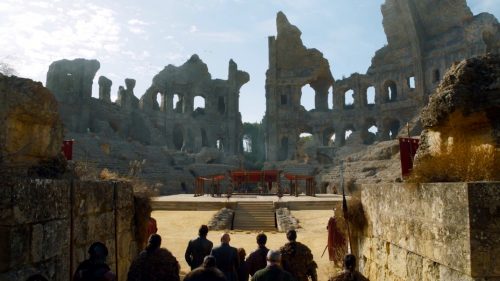 The Dragon Pit in GOT 7x07 - The Dragon and the Wolf