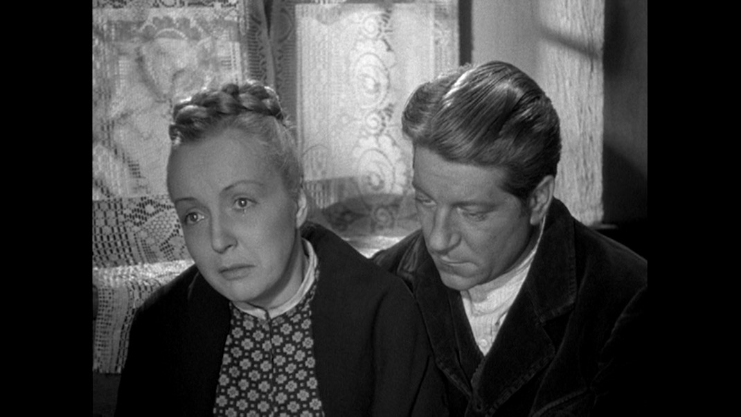 Elsa and Maréchal in GRAND ILLUSION