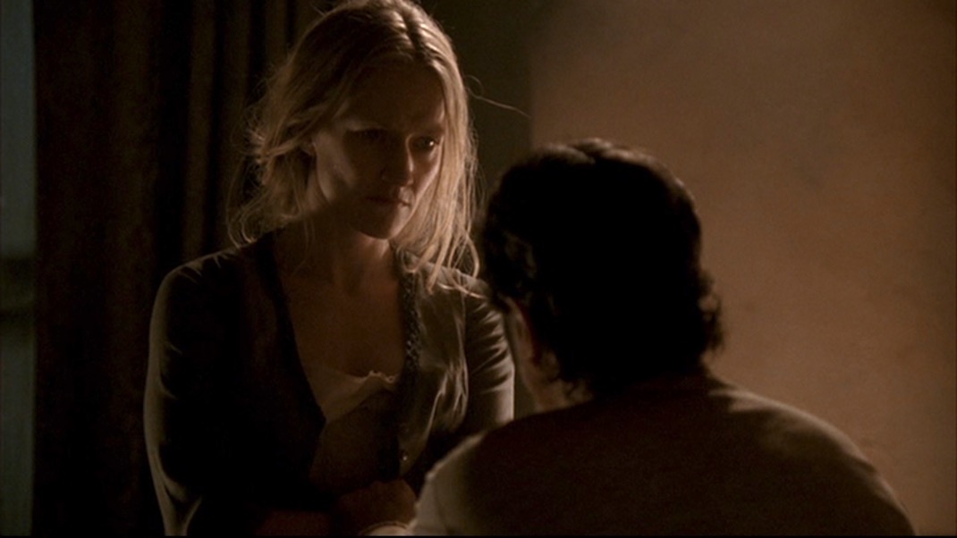 Trixie and Al in DEADWOOD 1X08 - Suffer the Little Children