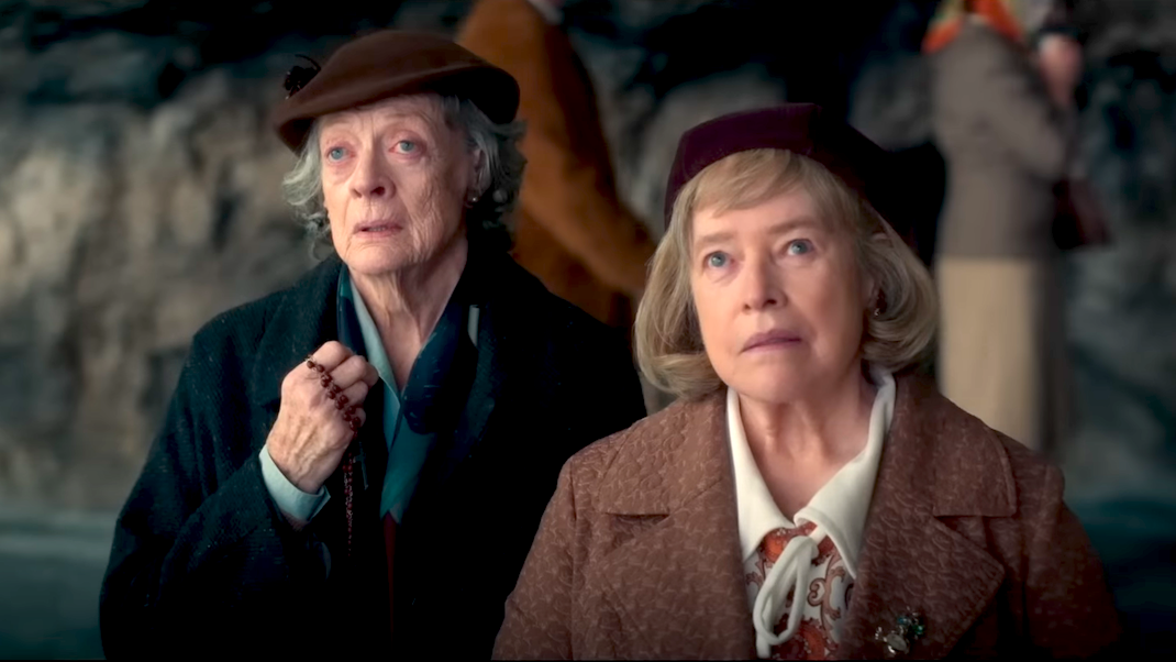 Maggie Smith and Kathy Bates in THE MIRACLE CLUB